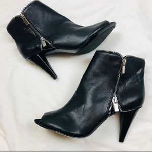 Nine West Peep toe Ankle Boots Size 7
